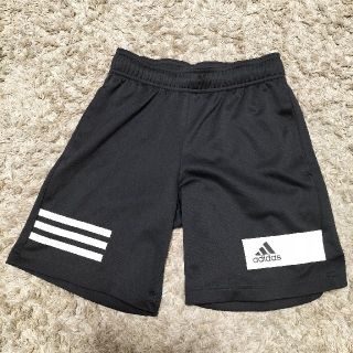 アディダス(adidas)のadidas　ハーフパンツ　専用(パンツ/スパッツ)