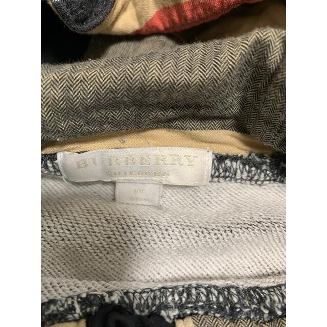 BURBERRY(バーバリー)のBURBERRY 8Y 128㎝ パーカー バーバリーチェック キッズ/ベビー/マタニティのキッズ服男の子用(90cm~)(Tシャツ/カットソー)の商品写真