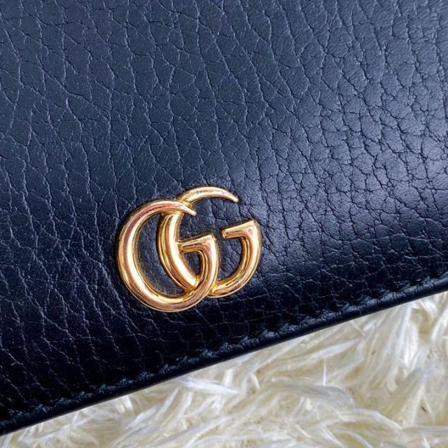 Gucci(グッチ)の【極美品】GUCCI 折り財布 二つ折り マーモント レザー ブラック レディースのファッション小物(財布)の商品写真