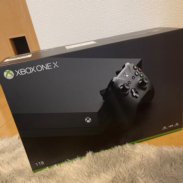 Xbox(エックスボックス)のMicrosoft Xbox One X XBOX ONE ゲーム機本体（中古） エンタメ/ホビーのゲームソフト/ゲーム機本体(家庭用ゲーム機本体)の商品写真