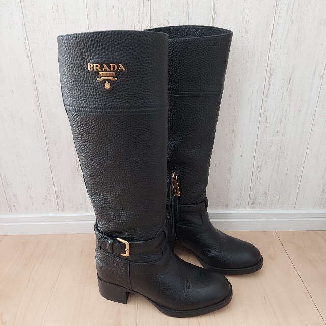 PRADA ブーツ 黒 - ブーツ