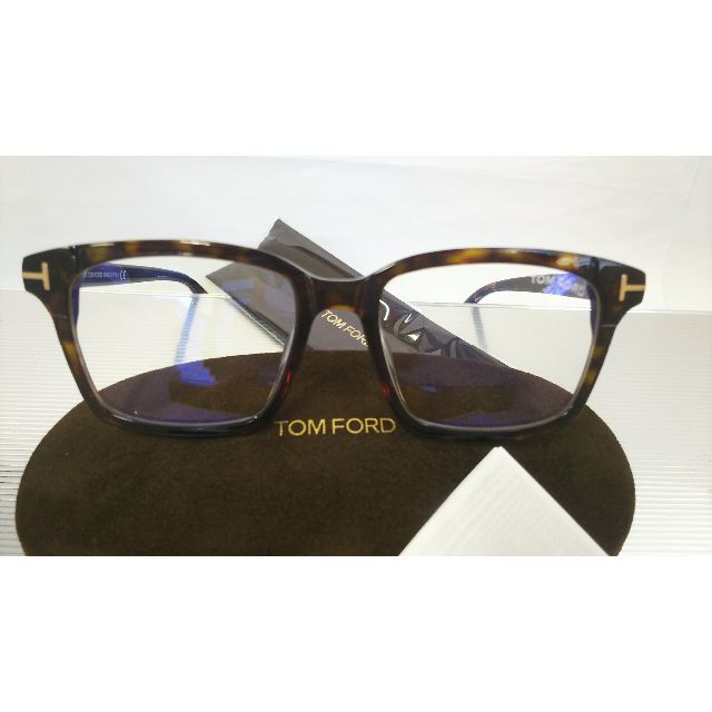 TOM FORD(トムフォード)のトムフォード 眼鏡 送料無料 新品 TF5661-F-B 052 アジアンモデル メンズのファッション小物(サングラス/メガネ)の商品写真