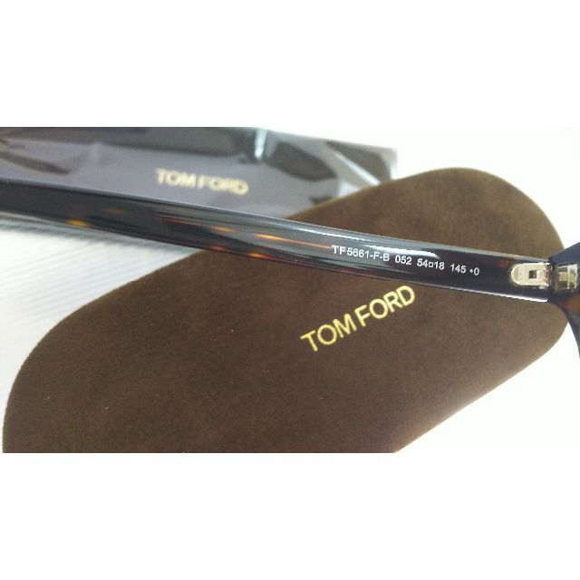 TOM FORD(トムフォード)のトムフォード 眼鏡 送料無料 新品 TF5661-F-B 052 アジアンモデル メンズのファッション小物(サングラス/メガネ)の商品写真