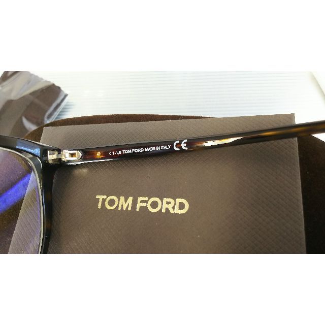 トムフォード 眼鏡 送料無料 新品 TF5672-F-B 052 アジアンモデル 4