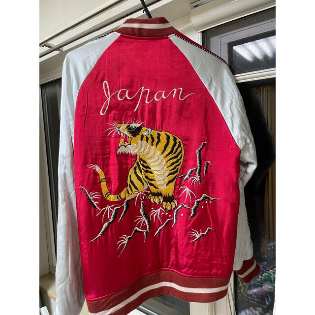 WACKO MARIA(ワコマリア)のワコマリア　リバーシブルスカジャン虎　赤色 メンズのジャケット/アウター(スカジャン)の商品写真