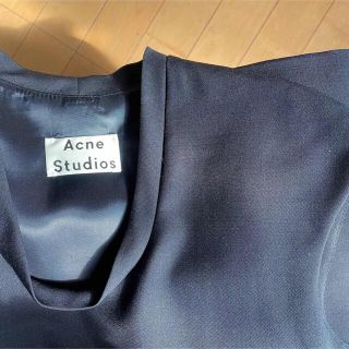 Acne Studios長袖バルーンワンピースネイビー