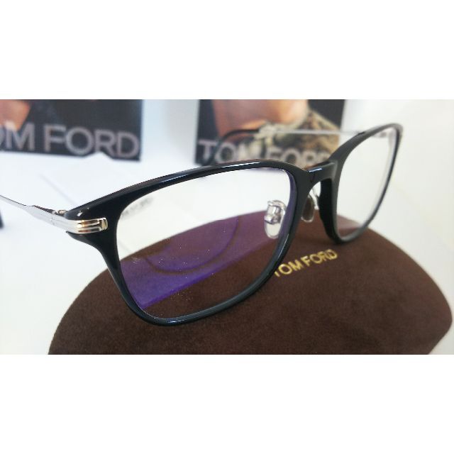 TOM FORD(トムフォード)のトムフォード 眼鏡 送料無料 新品 TF5715-D-B 001 アジアンモデル メンズのファッション小物(サングラス/メガネ)の商品写真