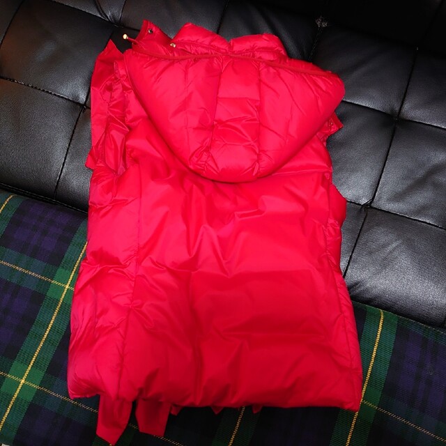 Simone Rocha(シモーネロシャ)のMONCLER GENIUS 4 DOWN VEST Simone Rocha レディースのジャケット/アウター(ダウンベスト)の商品写真