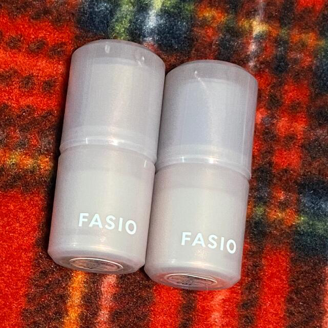 Fasio(ファシオ)のFASIO ファシオ マルチフェイス スティック プリズム 104 コスメ/美容のベースメイク/化粧品(フェイスカラー)の商品写真