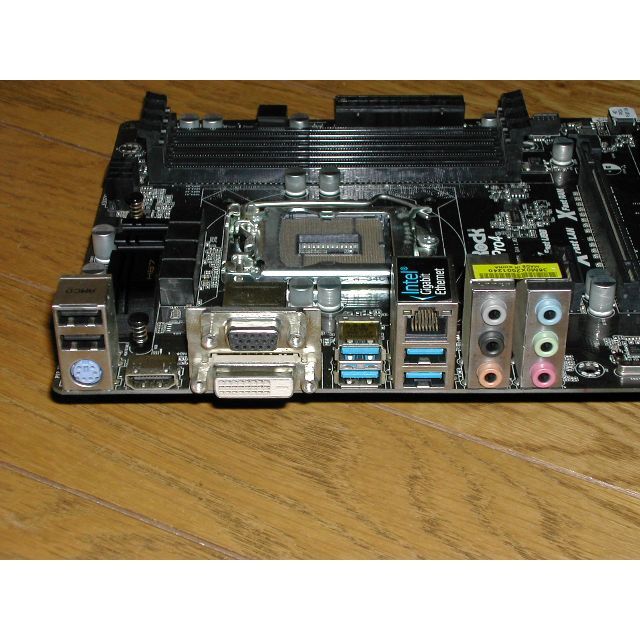 Asrock　H87 Pro4  LGA1150 2