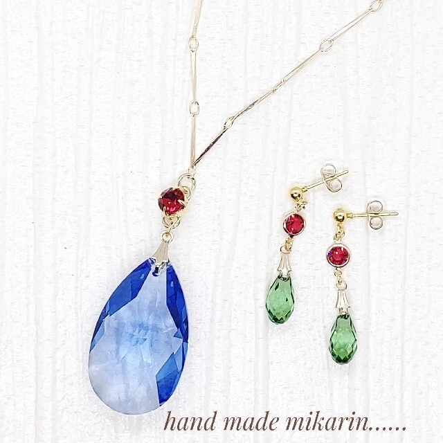 ハンドメイド】ハウルの動く城 ピアス【スワロフスキー】の通販 by
