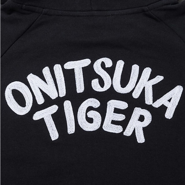 Onitsuka Tiger(オニツカタイガー)のオニツカタイガー XLサイズ 黒 パーカー フーディー 大きいサイズ メンズのトップス(パーカー)の商品写真