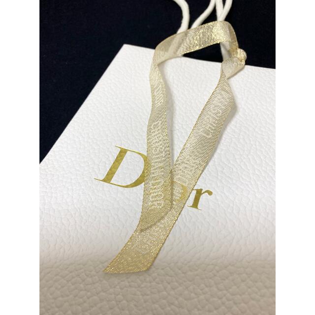 Dior(ディオール)の新品未使用  Dior ディオール　スマホリング リボン付き　ショッパー付 スマホ/家電/カメラのスマホアクセサリー(その他)の商品写真