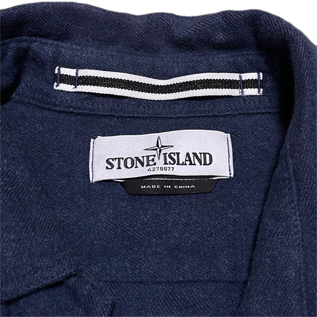 STONE ISLAND(ストーンアイランド)の【希少】STONE ISLAND カーゴコットン シャツ ネイビーSサイズ 紺色 メンズのトップス(シャツ)の商品写真