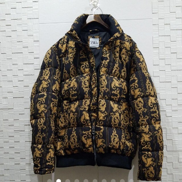 レア!】ZARA バロック調柄パフジャケット ダウンジャケット | www