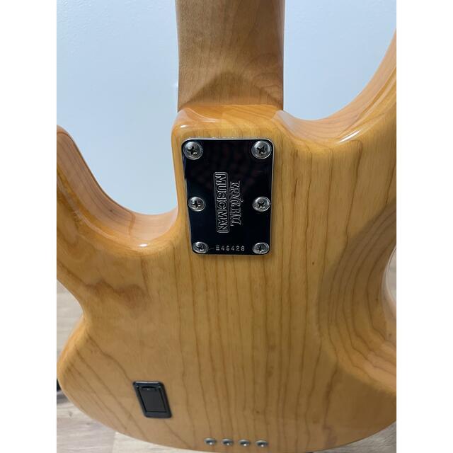 MUSICMAN STINGRAY ベースUSA 裏通し 送料込 - coastalcareeracademy.com