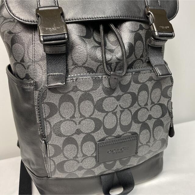 COACH(コーチ)の美品　COACH　リュック　バックパック　シグネチャー　PVCカーフレザー　黒 メンズのバッグ(バッグパック/リュック)の商品写真