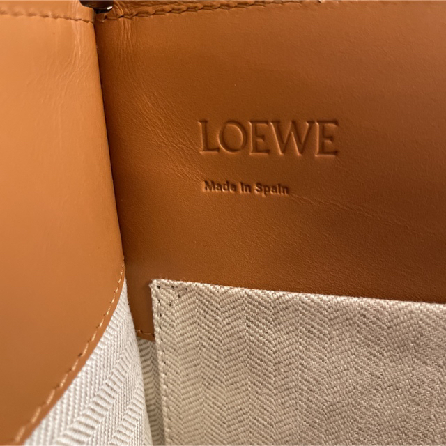 LOEWE - ロエベ クッショントート ラージ ライトキャメルの通販 by