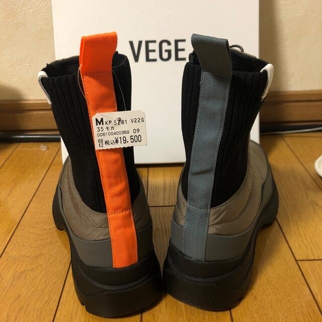 SCOT CLUB(スコットクラブ)のVEGE スコットクラブ系列　サイドゴアブーツ　新品 レディースの靴/シューズ(ブーツ)の商品写真