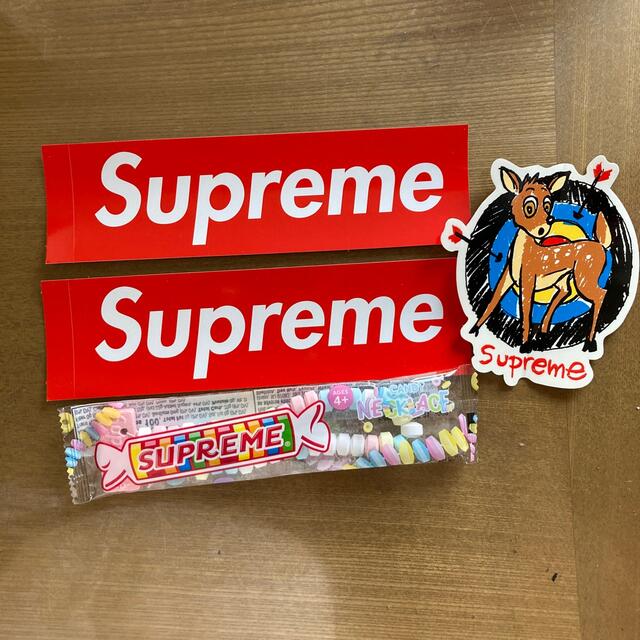 Supreme(シュプリーム)のsupremeノベルティラムネ　ステッカー　セット エンタメ/ホビーのコレクション(ノベルティグッズ)の商品写真