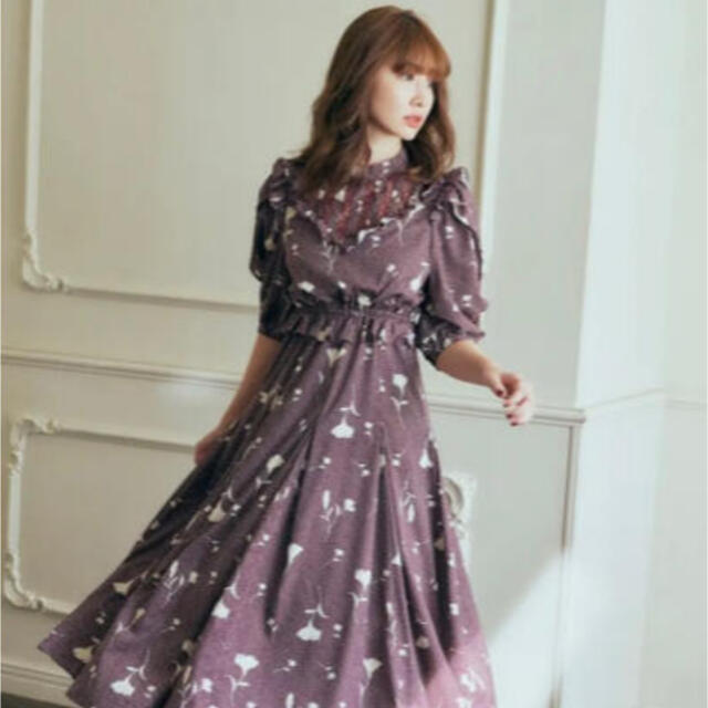 autumn floral lace trimmed dress♡ レディースのワンピース(ひざ丈ワンピース)の商品写真