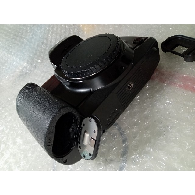 Canon(キヤノン)のCanon  EOS  10qd   ボディ実用品 スマホ/家電/カメラのカメラ(フィルムカメラ)の商品写真