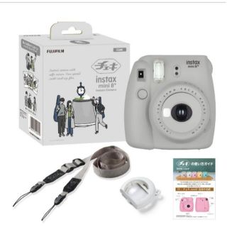 フジフイルム(富士フイルム)のチェキ instax mini 8(フィルムカメラ)