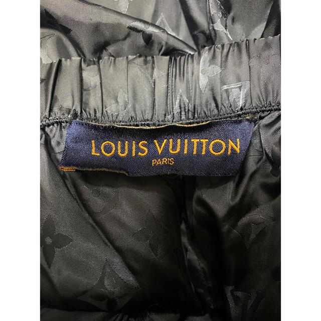 LOUIS VUITTON(ルイヴィトン)のLOUISVUITTON 18AW シャドウモノグラム トラックパンツ メンズのパンツ(その他)の商品写真