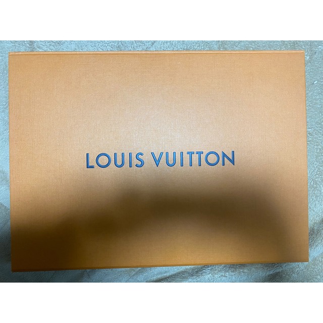 LOUIS VUITTON(ルイヴィトン)のLOUISVUITTON 18AW シャドウモノグラム トラックパンツ メンズのパンツ(その他)の商品写真