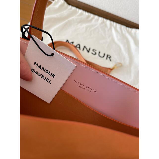 MANSUR GAVRIEL(マンサーガブリエル)の【未使用】マンサーガブリエル Mansur Gavriel ハンドバッグ  レディースのバッグ(トートバッグ)の商品写真
