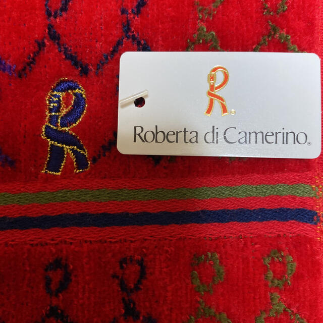 ROBERTA DI CAMERINO(ロベルタディカメリーノ)のロベルタディカメリーノ　タオルハンカチ　新品　ハンカチ レディースのファッション小物(ハンカチ)の商品写真