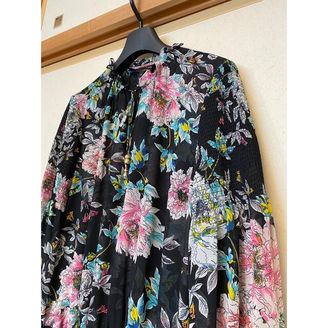 新品　ジューシークチュール　ワンピース　花柄