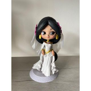 Disney 希少生地 子供時代のベル シンデレラ ジャスミン 大人カラーフラワープリンセスの通販 By Shopvega ディズニーならラクマ