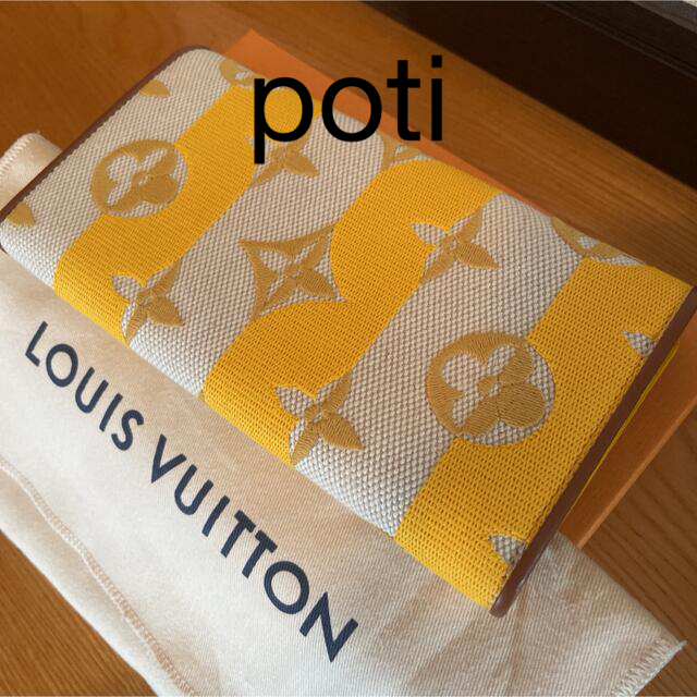 LOUIS VUITTON(ルイヴィトン)のルイヴィトン 2021新作　完売 入手困難 ポルトフォイユ カプシーヌ  長財布 レディースのファッション小物(財布)の商品写真