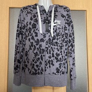 ナイキ(NIKE)のNIKE SPORTS WEARレディースパーカー(パーカー)