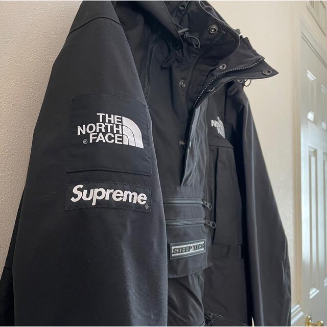 Supreme(シュプリーム)のSupreme The North Face Jacket Black M メンズのジャケット/アウター(マウンテンパーカー)の商品写真