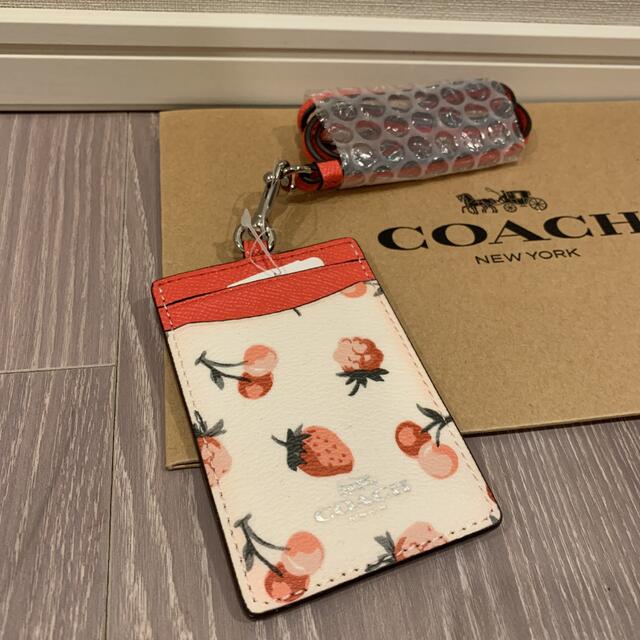 COACH IDケース カードケース F23679 フルーツ柄