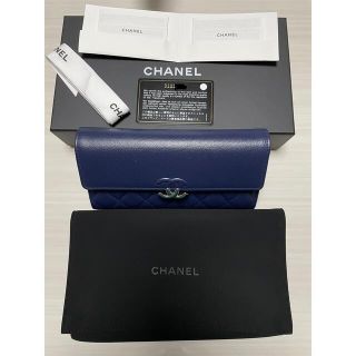 シャネル(CHANEL)の【値下げ】CHANEL ハーフココ  ロングフラップ ウォレット ネイビー(財布)