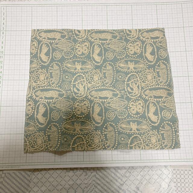 ハンドメイド ミナペルホネン*jungle relief 布バスケット①