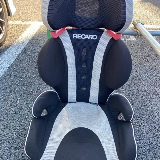 RECARO(レカロ)のRECARO  ジュニアシート チャイルドシート キッズ/ベビー/マタニティの外出/移動用品(自動車用チャイルドシート本体)の商品写真