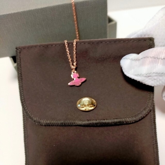 【未使用品】vivienne westwood ネックレス　63020176G レディースのアクセサリー(ネックレス)の商品写真