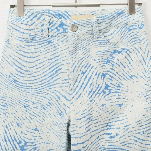 JOURNAL STANDARD(ジャーナルスタンダード)のpaloma wool　ウェイブ柄デニム レディースのパンツ(デニム/ジーンズ)の商品写真