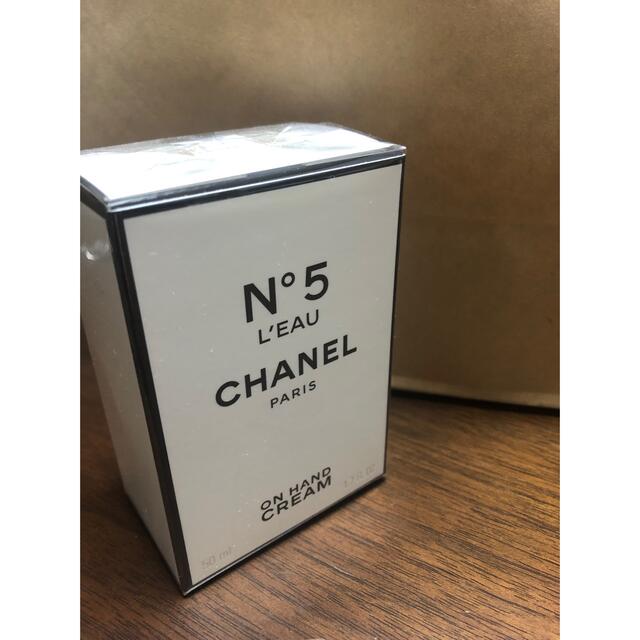 CHANEL(シャネル)のシャネルNo.5ローハンドクリーム コスメ/美容のボディケア(ハンドクリーム)の商品写真