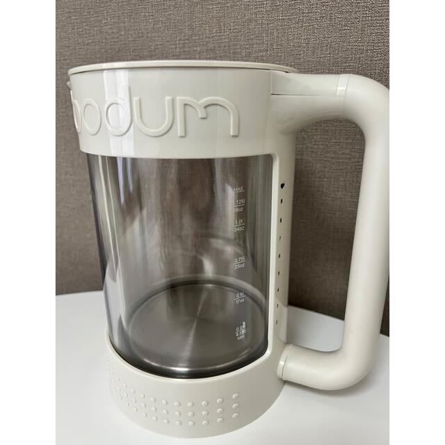 bodum(ボダム)のボダム BODUM ビストロ BISTRO 電気ケトル 1100ml スマホ/家電/カメラの生活家電(電気ケトル)の商品写真