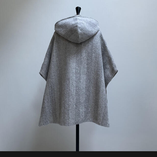 ARGUE(アギュー)のargue SHETLAND WOOL LINEN VINTAGE PONCHO レディースのジャケット/アウター(ポンチョ)の商品写真