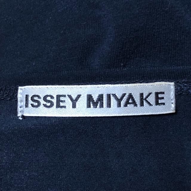 ISSEY MIYAKE(イッセイミヤケ)のイッセイミヤケ ワンピース サイズ2 M - 黒 レディースのワンピース(その他)の商品写真