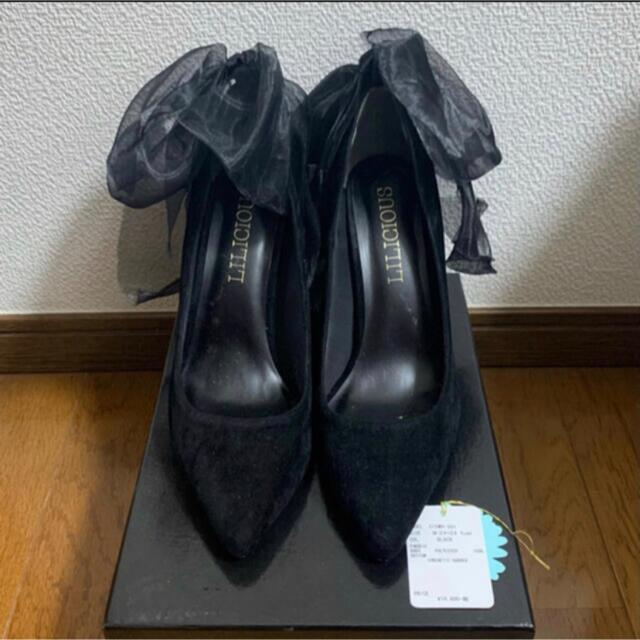 lilLilly(リルリリー)のLILICIOUS ブラックリボンパンプス レディースの靴/シューズ(ハイヒール/パンプス)の商品写真