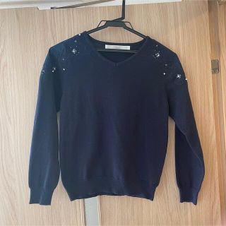 トッコ(tocco)のtocco closetネイビービジュートップス　お取り置き(ニット/セーター)