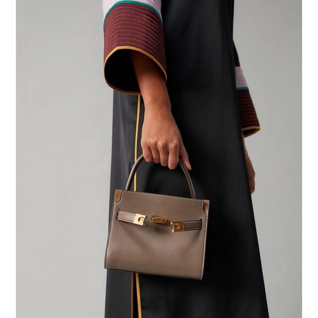 ブラック系品多く Tory Burch リーラジウィル トートバッグ バッグ 販売売上 TORY BURCH リー ラジウィル ショルダーバッグ
