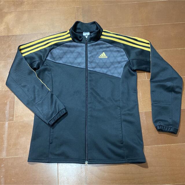 adidas(アディダス)のadidas アディダス ジップアップジャージ キッズ/ベビー/マタニティのキッズ服男の子用(90cm~)(ジャケット/上着)の商品写真